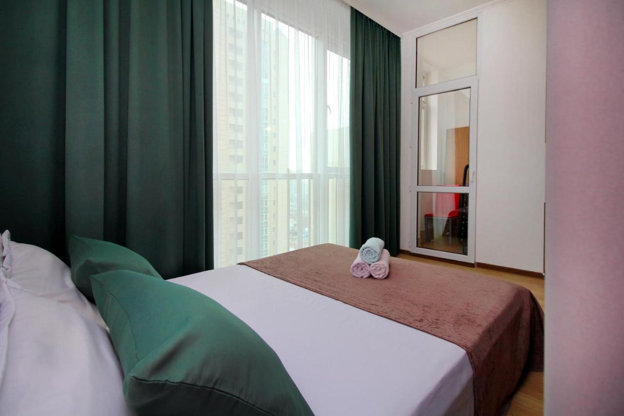 Уютные И Комфортные Квартиры В Жк Манхэттен Appartement Alma-Ata Buitenkant foto